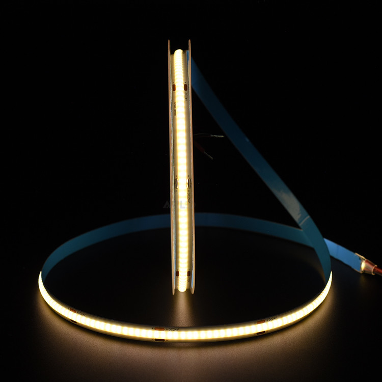 COB 선형 조명 LED 스트립 320 LED / m 사무실 및 산업 조명 12V/24V에 이상적입니다.